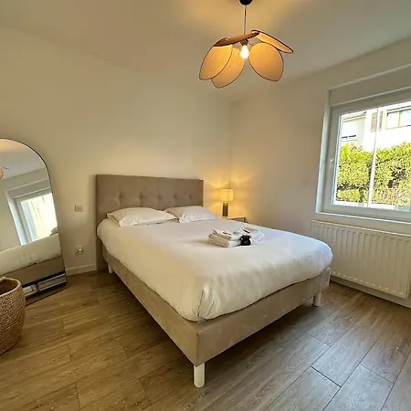 M Jolie T2 Avec Terrasse Proche Metz Apartment *