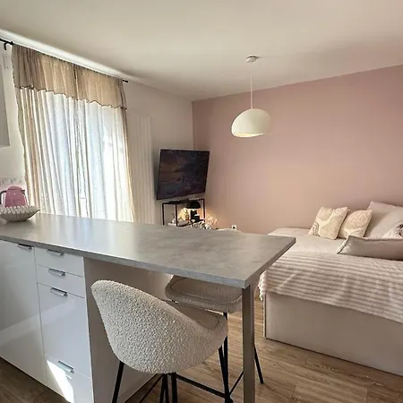 Apartment M Jolie T2 Avec Terrasse Proche Metz Mondelange